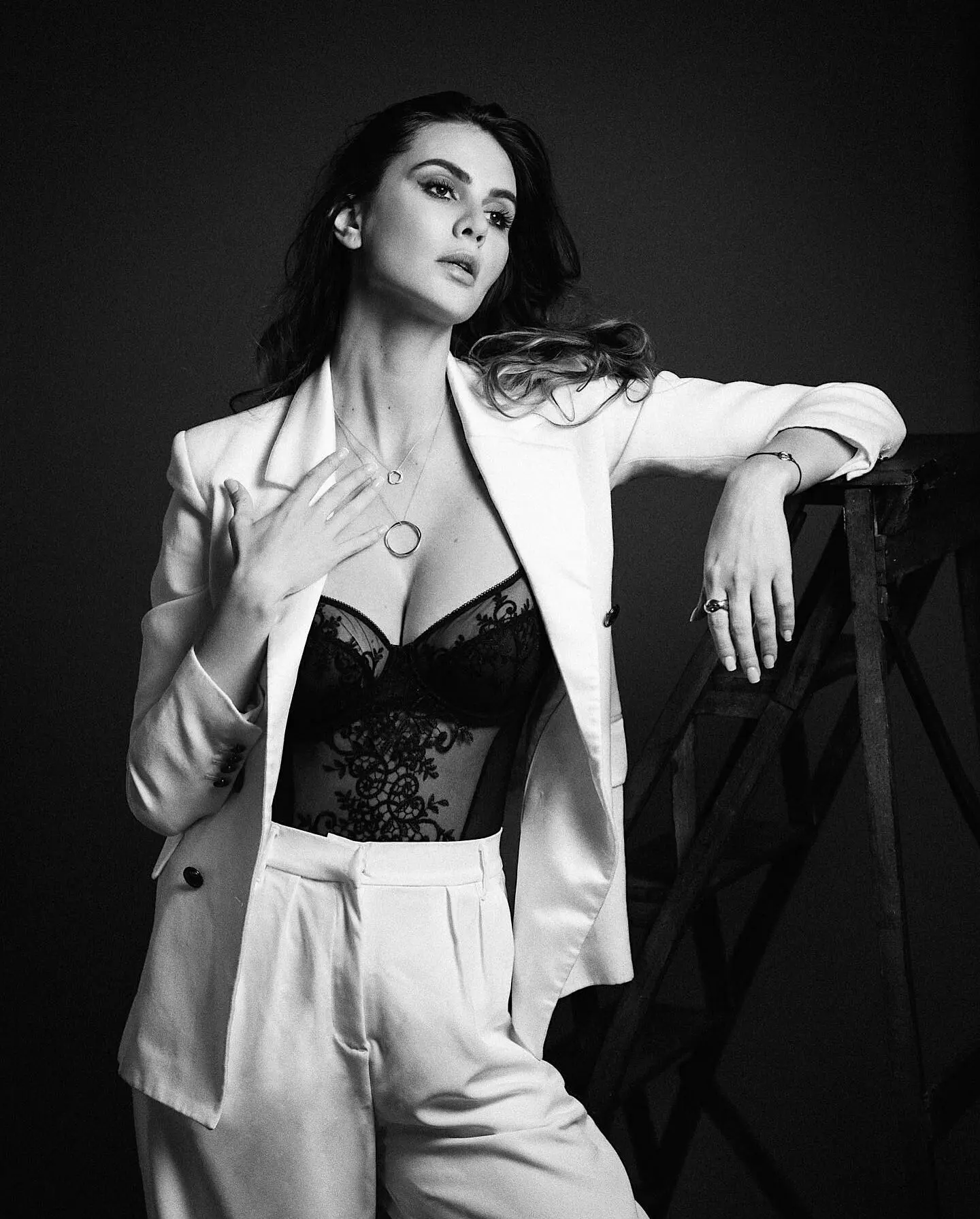 Shooting portrait studio